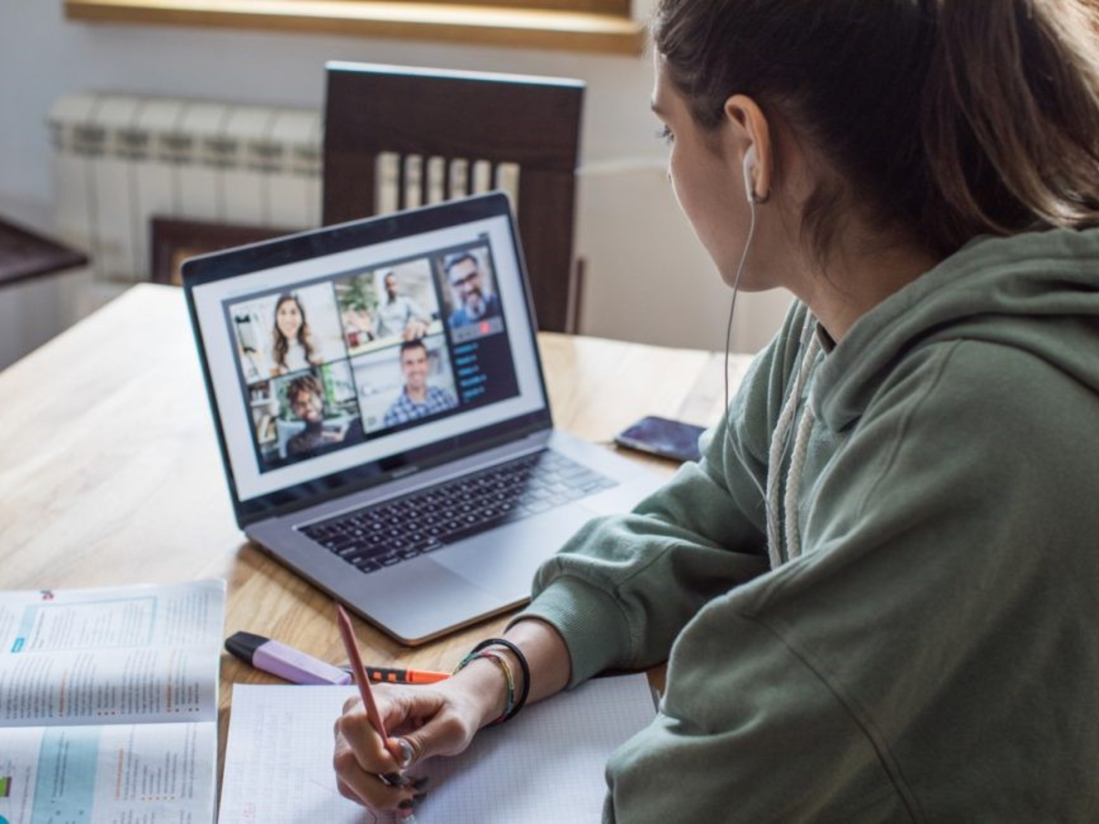 Kako izabrati pravi laptop za posao, gaming ili studiranje?